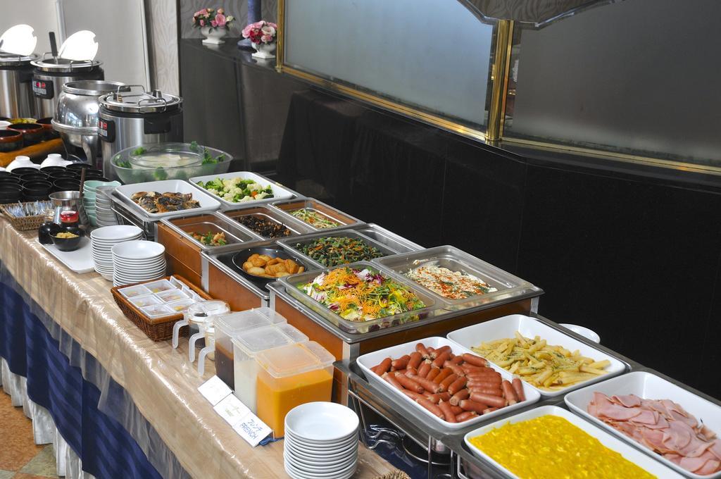 Hotel Listel Shinjuku Токио Екстериор снимка